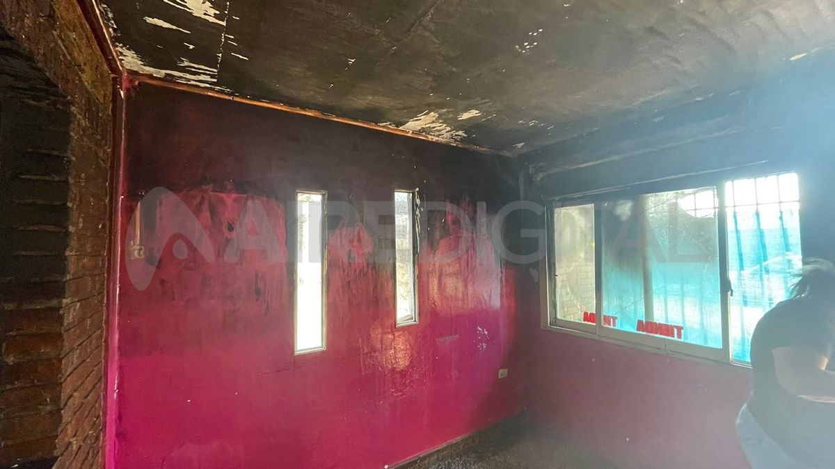 Así quedó el interior de la vivienda tras el incendio.