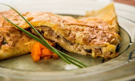 Omelette gourmet, by Maru Botana. Omelette gourmet, by Maru Botana.