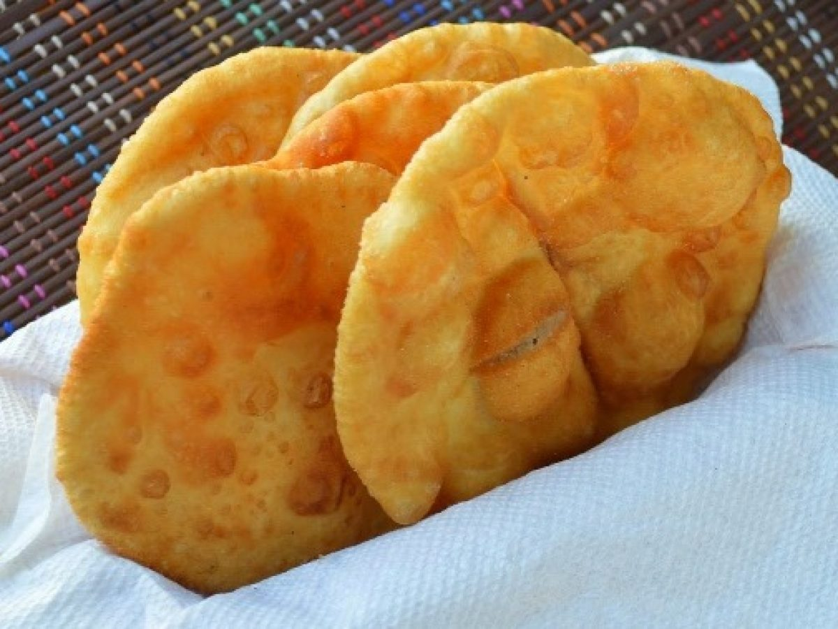 Paso a paso para hacer torta frita. Paso a paso para hacer torta frita.