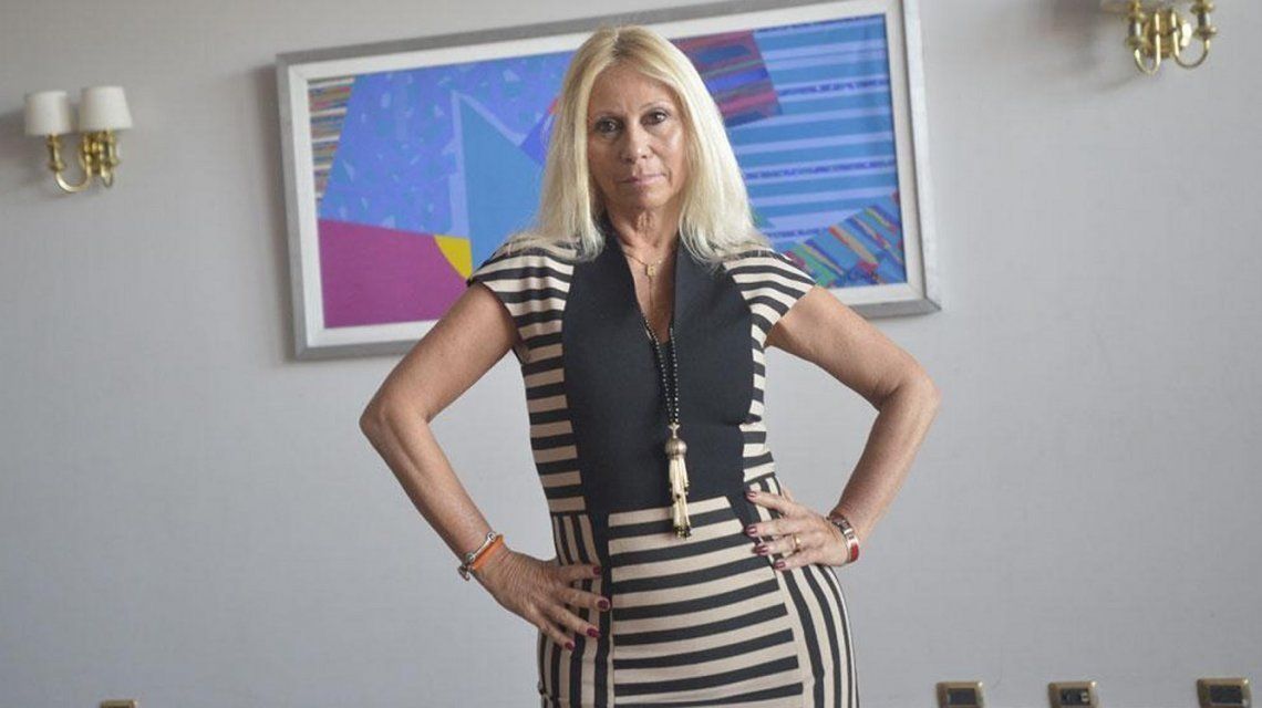 Denunciaron a Ana Rosenfeld por renunciar a la defensa de Juan Darthés