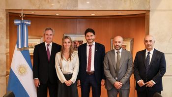 Pullaro llevó al canciller Quirno un documento en defensa de la producción de biodiésel