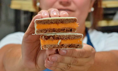 alfajor de ketchup: el polemico sabor que nacio en rosario y se volvio viral alfajor de ketchup: el polemico sabor que nacio en rosario y se volvio viral