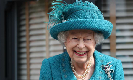 El primer ministro británico Boris Johnson aclara los rumores sobre la salud de la reina Isabel II El primer ministro británico Boris Johnson aclara los rumores sobre la salud de la reina Isabel II