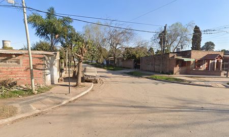 El robo ocurrió en la intersección de Ayacucho y Cafferata. El robo ocurrió en la intersección de Ayacucho y Cafferata.