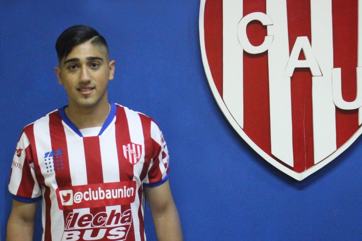 Guido Vadalá jugó en Unión entre 2016 y 2017, pero nunca pudo demostrar todas las condiciones que se decían sobre él. Guido Vadalá jugó en Unión entre 2016 y 2017, pero nunca pudo demostrar todas las condiciones que se decían sobre él.