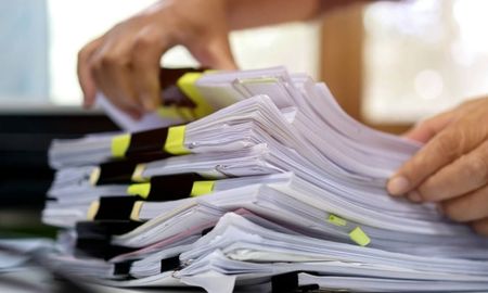 Ahora a las carpetas médicas de la Provincia las gestionará el ministerio de Economía. Ahora a las carpetas médicas de la Provincia las gestionará el ministerio de Economía.