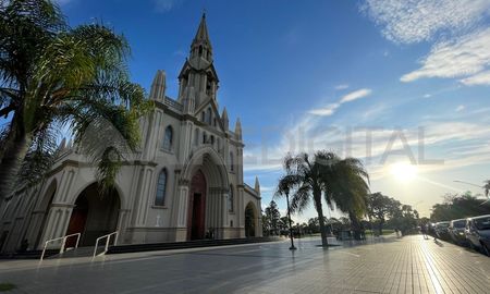 La 124° edición de la tradicional Fiesta de la Virgen de Guadalupe se realizará en torno a la Basílica situada sobre calle Javier de la Rosa. La 124° edición de la tradicional Fiesta de la Virgen de Guadalupe se realizará en torno a la Basílica situada sobre calle Javier de la Rosa.