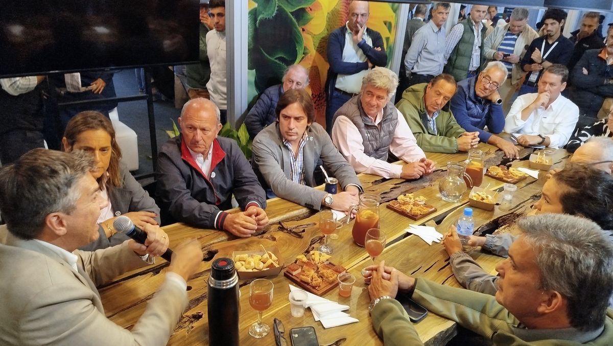 Además de la Mesa de Enlace, estuvo el Secretario de Agricultura de Santa Fe, Ignacio Mántaras