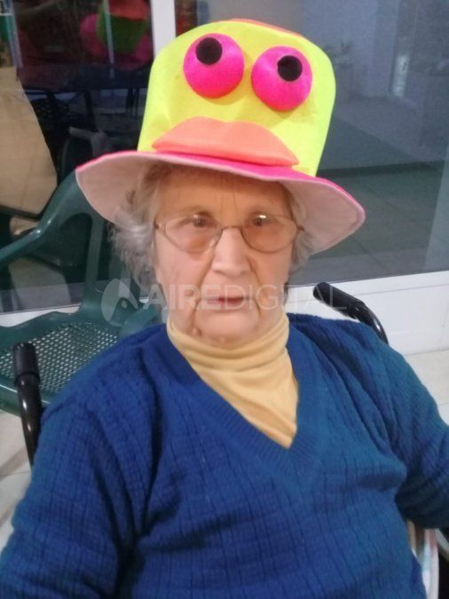 El cotillón y los colores fueron protagonista de la fiesta de los abuelos de la residencia de Gobernador Crespo.&nbsp;