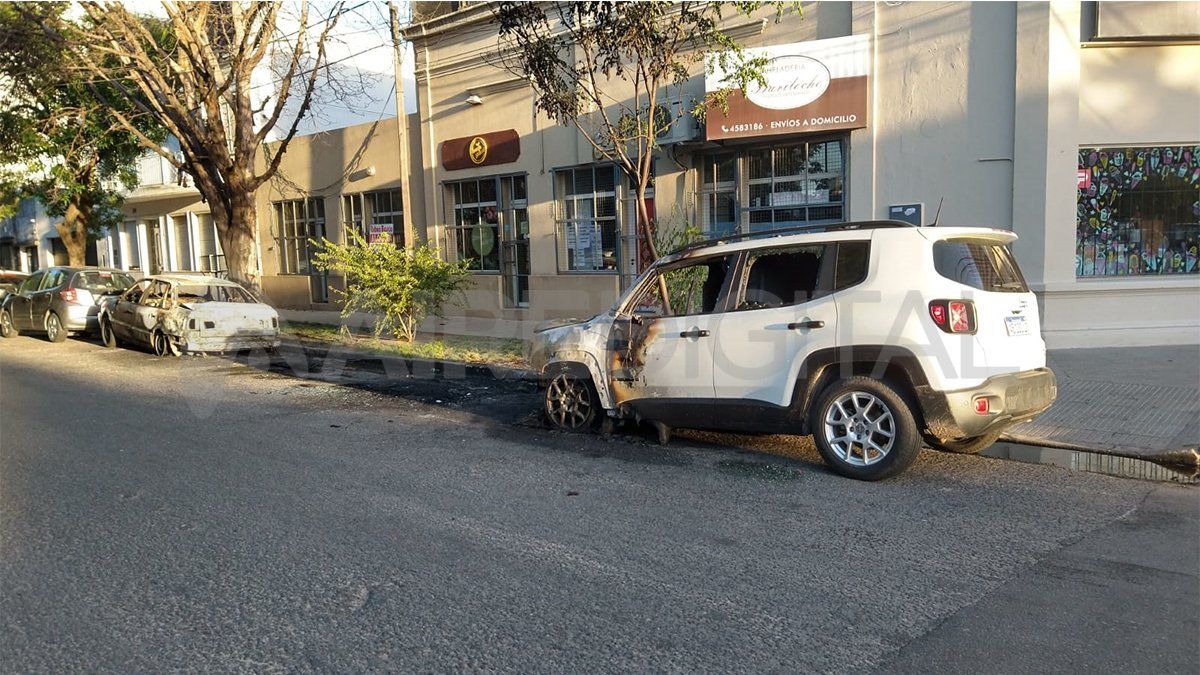 Lisandro y Francia, la zona en donde ocurrió, según estiman, el primer incendio del miércoles por la madrugada.