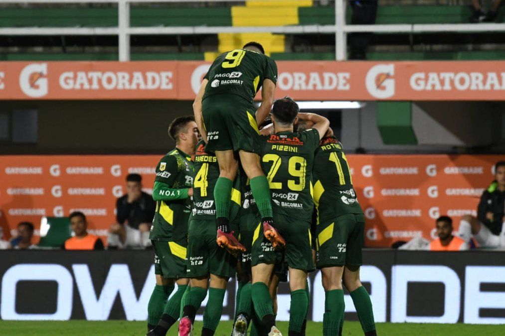 Liga Profesional: Defensa y Justicia venció a Platense en Varela y escala posiciones