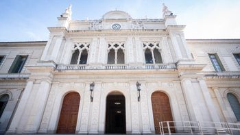 Universidad en crisis: en reclamo de más recursos y mejores salarios, lanzaron paro de actividades