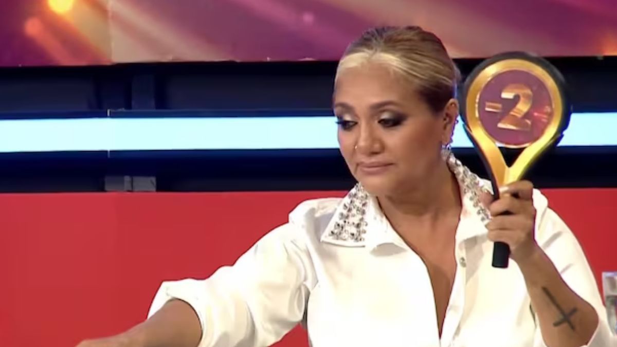 Gladys "La Bomba Tucumana" no tuvo piedad y le puso un -2 a Coti Romero. Gladys "La Bomba Tucumana" no tuvo piedad y le puso un -2 a Coti Romero. 