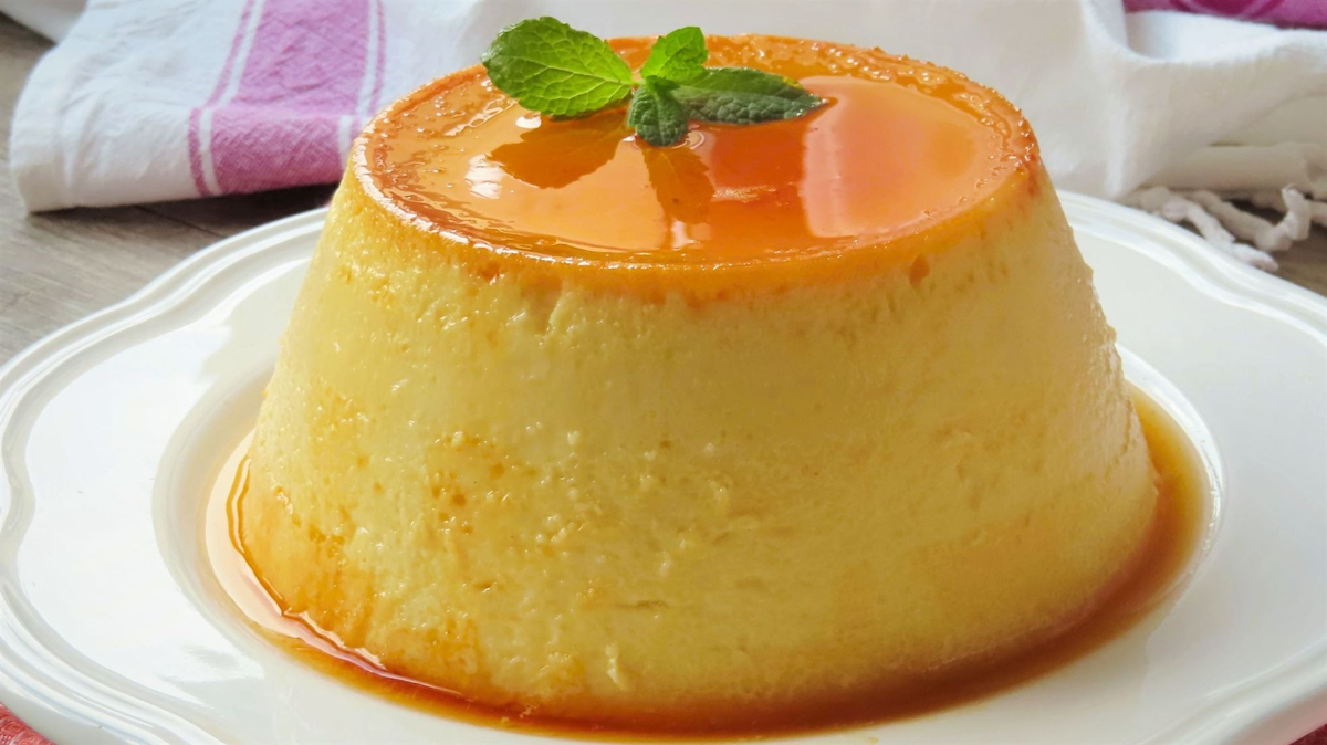 El flan de leche condensada es rico y muy fácil de hacer en casa. El flan de leche condensada es rico y muy fácil de hacer en casa.