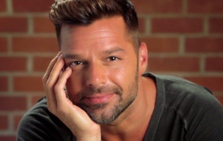 Ricky Martin rompió el silencio y habló de su primera novia, la única mujer que le rompió el corazón